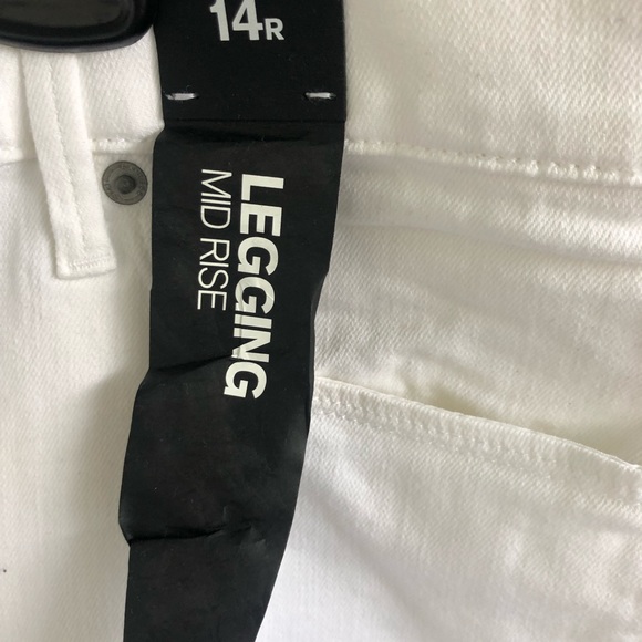 Express white jeans size 14R - Picture 2 of 4